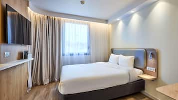 Double Room | Premium bedding, Select Comfort beds, desk, laptop workspace