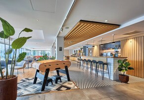 Sala de estar en el lobby