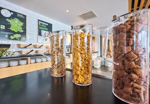 Päivittäinen buffetaamiainen maksusta