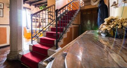 Lake Maggiore holiday rental, self catered rental Italian Lakes, Villa on Lake Maggiore for rent, holiday rental Italy