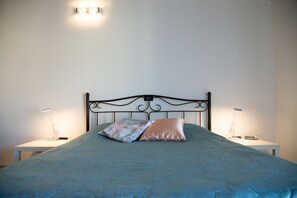 Ferienhaus | 2 Schlafzimmer, Bügeleisen/Bügelbrett, kostenloses WLAN, Bettwäsche
