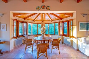 Interior - Doliva Estate (Zakynthos)