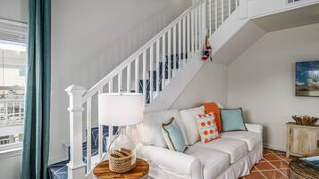 House, 4 Bedrooms | Living area | Flat-screen TV