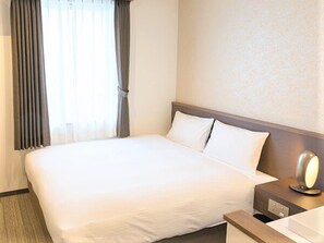 1 chambre, bureau, fer et planche à repasser, Wi-Fi gratuit