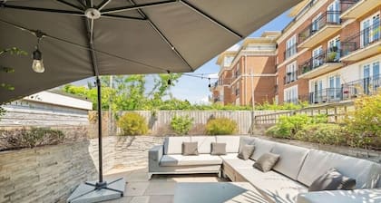 Exceptional 3 Bedroom Family Villa in Richmond