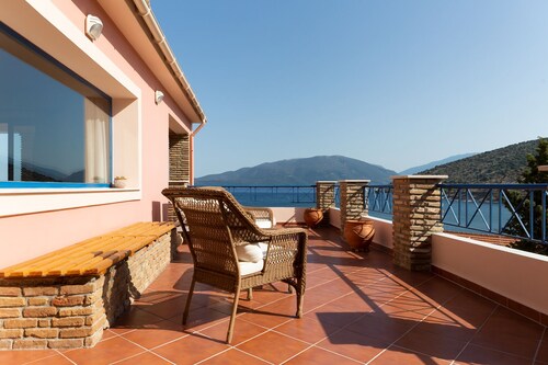 Natassa Apartments Penthouse with sea view 30m from beach