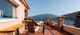 Natassa Apartments Penthouse with sea view 30m from beach