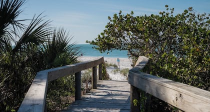 Beautiful North end Pool Home with Gulf Views, Heated pool, steps to beach
