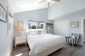 3 habitaciones, escritorio, wifi gratis y ropa de cama 