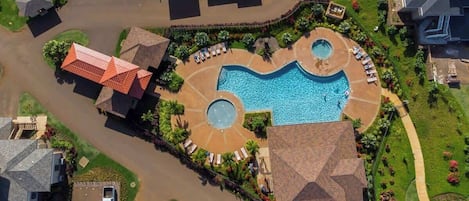 Piscine extérieure, piscine chauffée