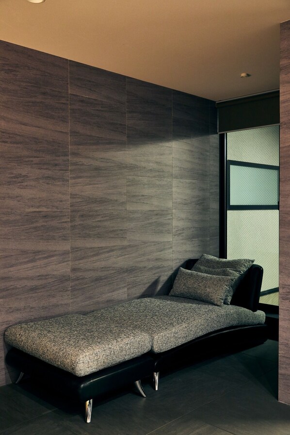 Interior - 93 including terrace MUSASHI Condo Shinjuku 1F Dining Suite / Shinjuku-ku Tokyo (Shinjuku-ku)