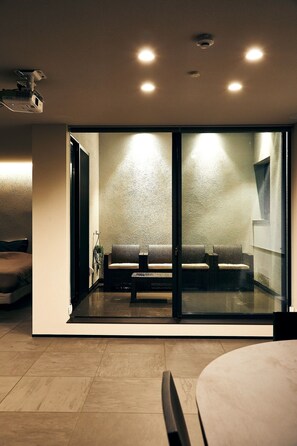 Interior - 93 including terrace MUSASHI Condo Shinjuku 1F Dining Suite / Shinjuku-ku Tokyo (Shinjuku-ku)