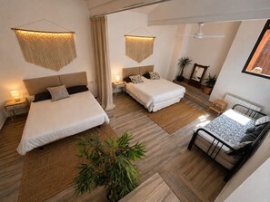 2 habitaciones, tabla de planchar con plancha y wifi gratis 