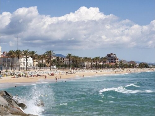 Costa Maresme, Barcelona, Valentino´s House & Pool!