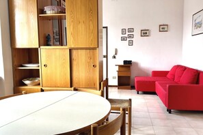 Interior - S228 - Sirolo, three-room apartment near the center (Sirolo)