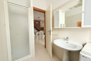 Interior - M274 - Marcelli, large four-room apartment with panoramic terrace (Marcelli)