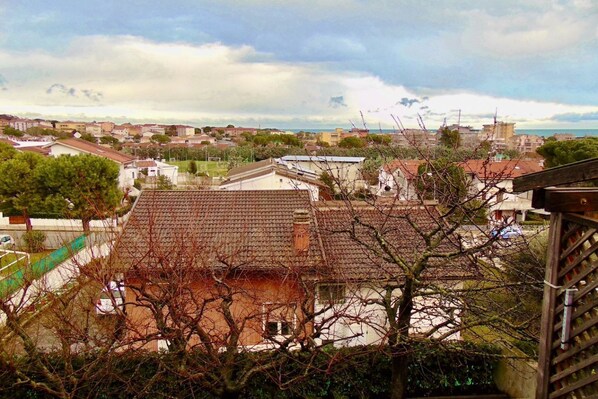 View from property - M274 - Marcelli, large four-room apartment with panoramic terrace (Marcelli)