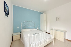 3 dormitoris i roba de llit 