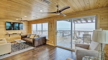 Smart TV, table football, ping pong, books