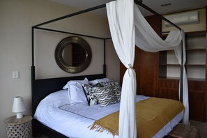 Appartement luxueux, 2 chambres | Accès au Wi-Fi (inclus)