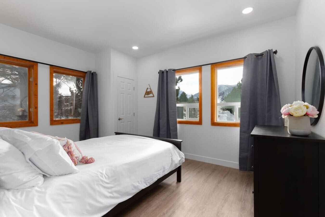 1 dormitorio, colchones viscoelásticos, cortinas opacas y wifi
