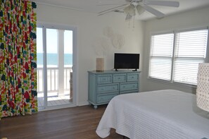 5 bedrooms, Internet, bed sheets