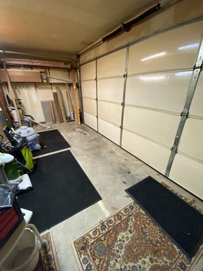 Interior - Renovated & peaceful home with bike storage and connected to Razorback Greenway  (Bentonville)