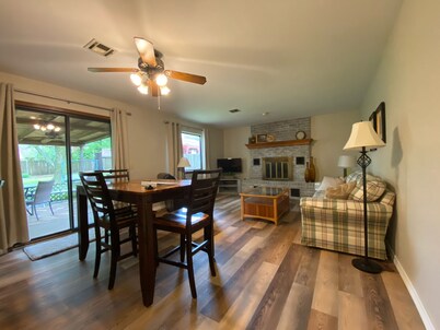 Renovated & peaceful home with bike storage and connected to Razorback Greenway