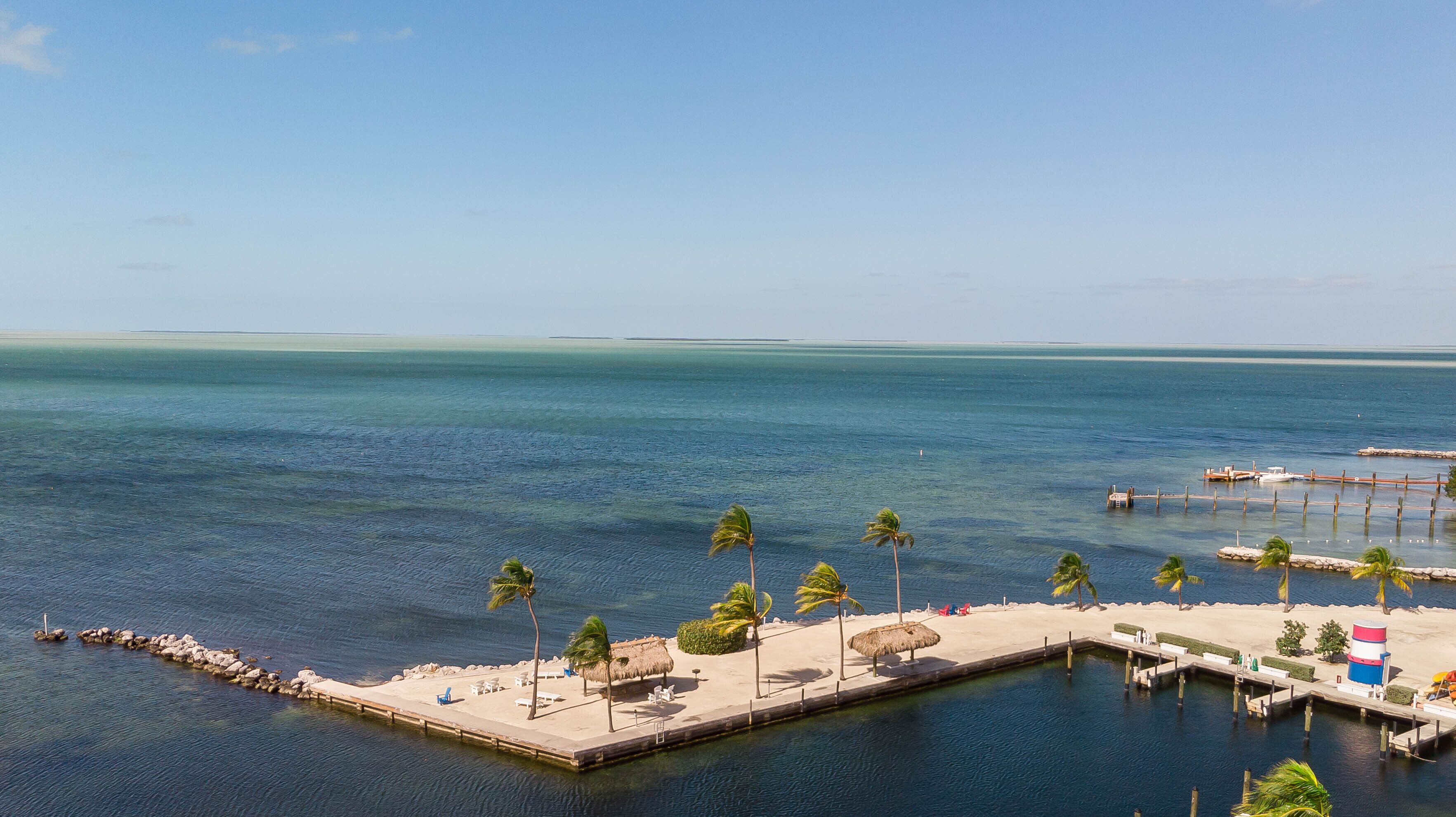 Beach nearby, beach towels