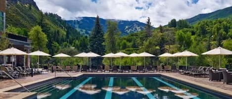 Piscine extérieure