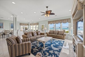 TV connectée, lecteur de DVD, baby-foot