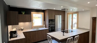 Maison Savoyarde des Années 30 Rénovation Récente