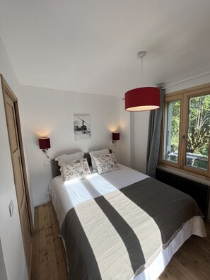 5 chambres, Wi-Fi gratuit, draps fournis