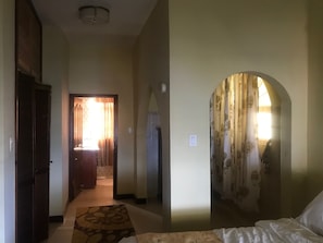 1 bedroom, iron/ironing board, WiFi, bed sheets - Looking for the perfect get away!!!! Sutherland Tip-Top Rentals (St Ann's Bay)