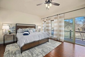 4 Schlafzimmer, Bügeleisen/Bügelbrett, WLAN, Bettwäsche