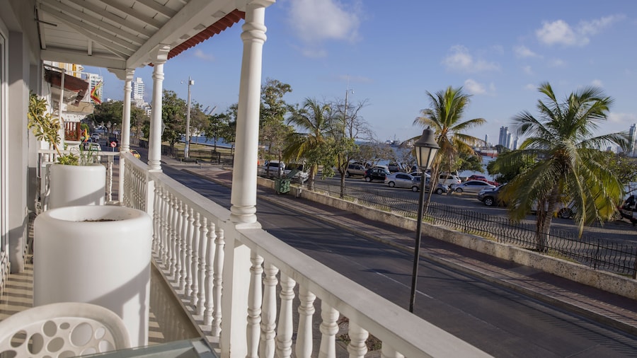 Hotel Santa Cecilia B&B