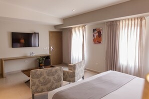 Deluxe Suite, 1 King Bed | View from room
