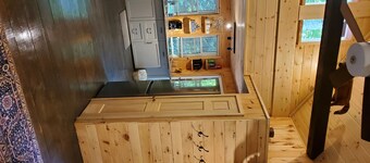 Charming Cabin at Lorimer Lakel