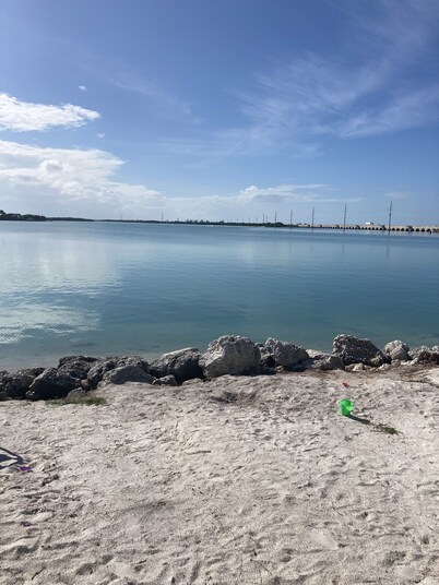 Villa 5027 on Duck Key BOAT SLIP available