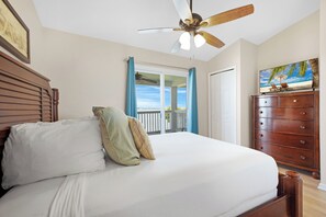 2 bedrooms, iron/ironing board, free WiFi, bed sheets - Villa 5027 on Duck Key Boat Slip Available - 2BD 2.5BA (Duck Key)