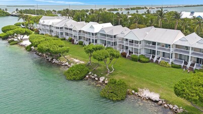 Villa 5027 on Duck Key Boat Slip Available - 2BD 2.5BA