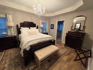 4 bedrooms, iron/ironing board, travel crib, free WiFi