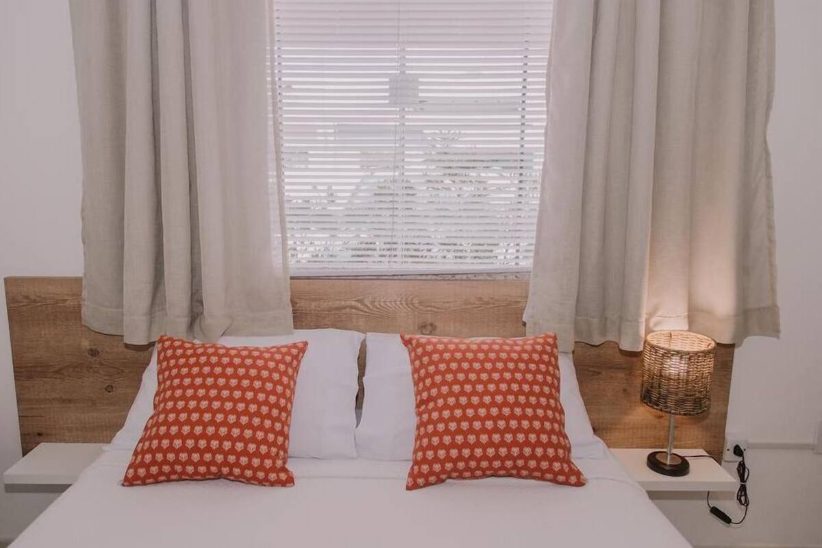 Twin Room | 2 bedrooms, free WiFi