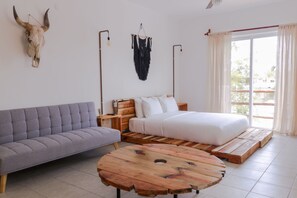 7 Schlafzimmer, Zimmersafe, Bügeleisen/Bügelbrett, WLAN