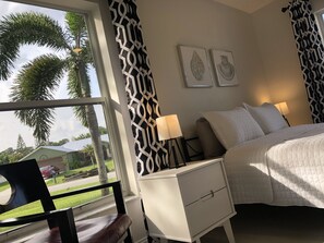 3 habitaciones, escritorio, tabla de planchar con plancha y wifi 