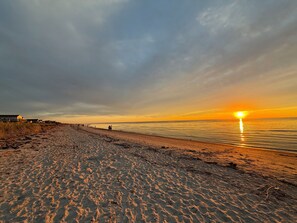 On the beach, sun-loungers - 4BR Beachfront Panoramic Water Views near Cape May and Wildwood (Villas)