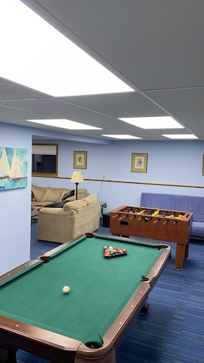 Spielezimmer