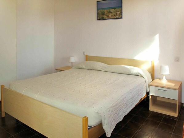 2 chambres, lit de bébé portatif, accès au Wi-Fi (inclus)