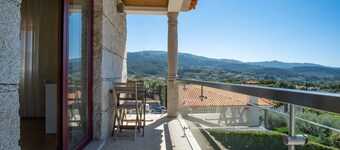 Villa Tavares guest houses is located in the historical center of Calvário.