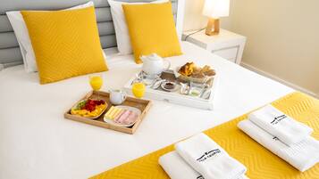 4 bedrooms, WiFi, bed sheets